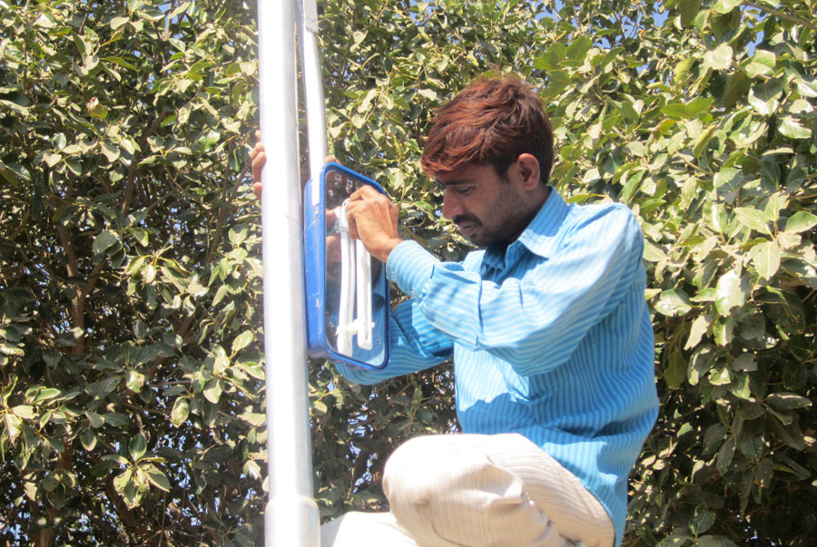 Solar Street Light Service 05