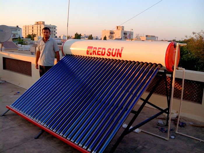 Solar Water Heater Installation 04